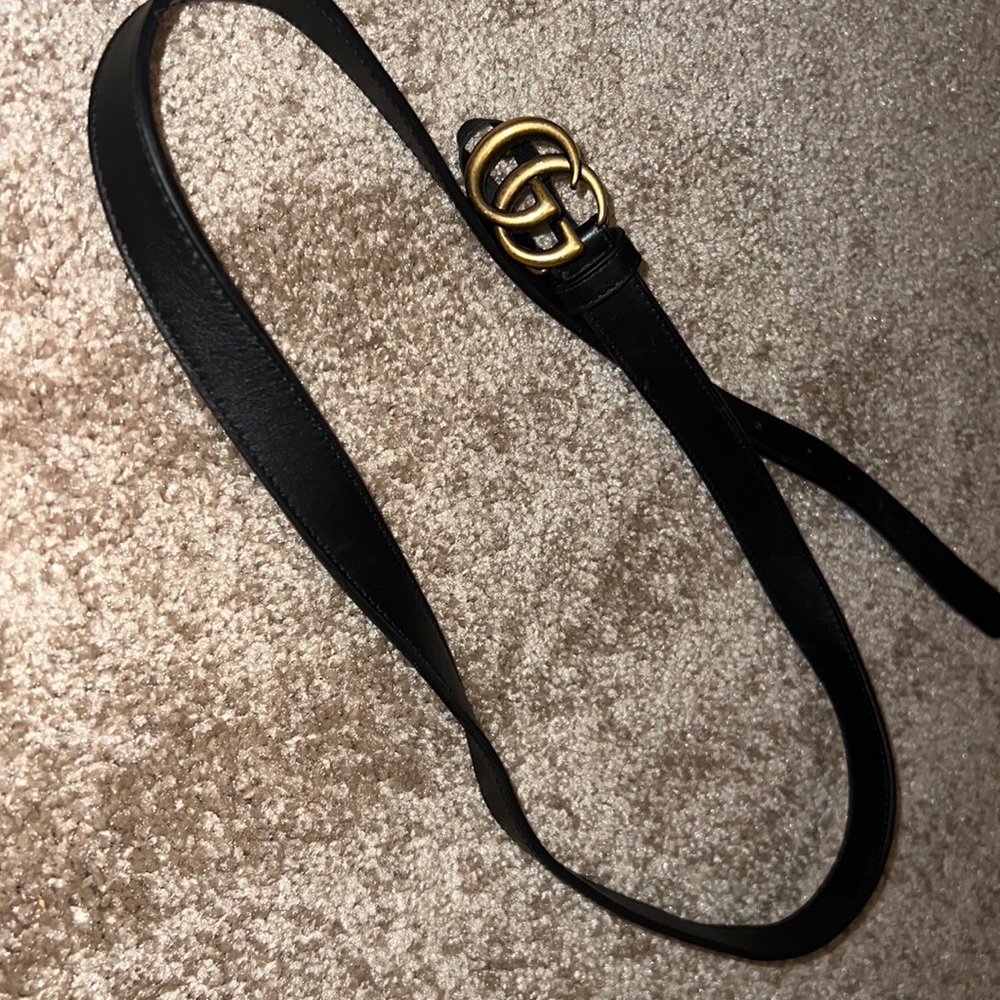 Leather belt with Double G buckle
